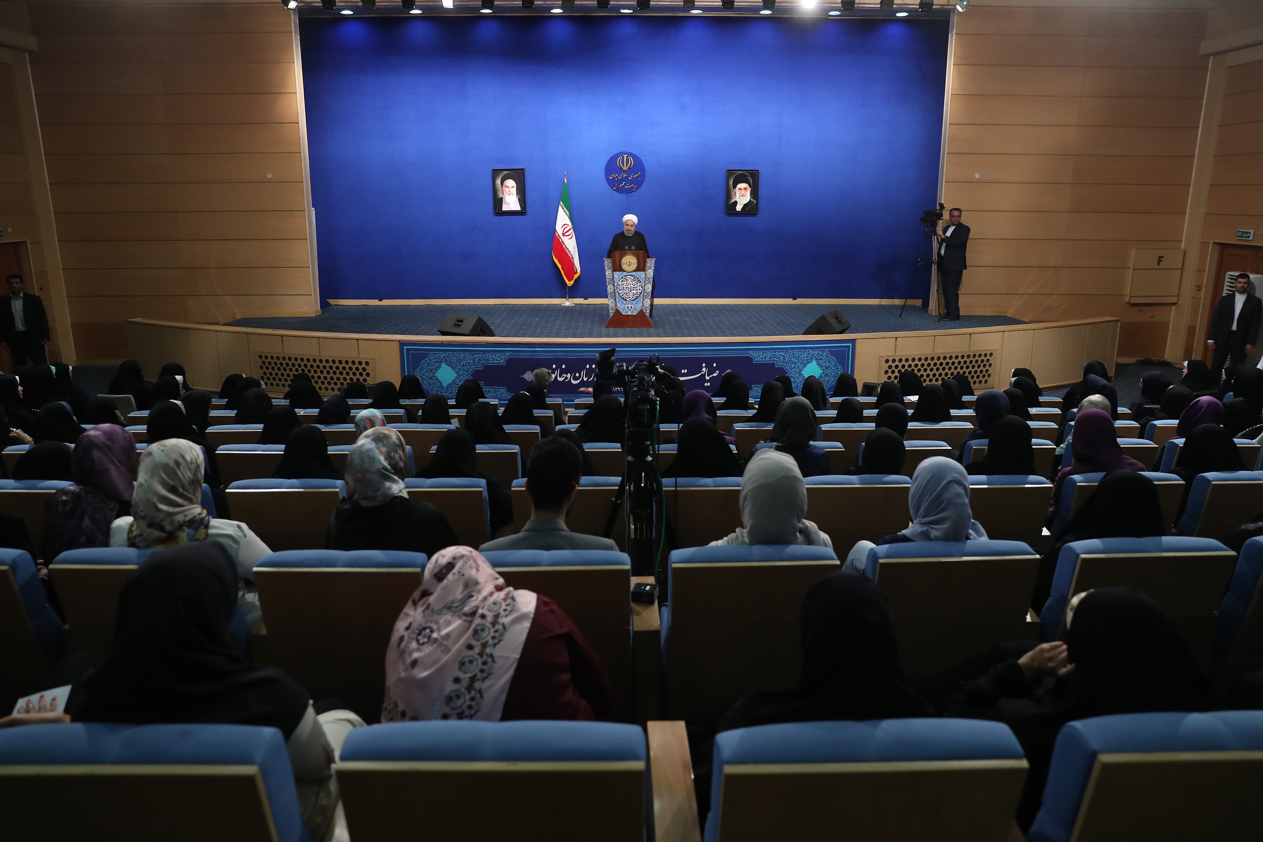 تقسیم جامعه به خوب و بد ما را ‏به هدف نمی رساند