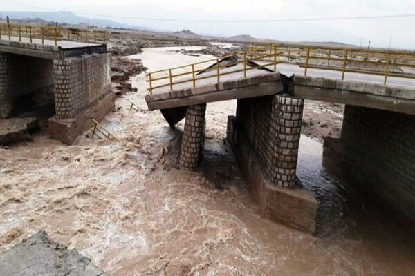 بازسازی پل‌های آسیب دیده از سیل قبل از شروع فصل سرما به اتمام می‌رسد