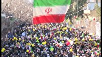 قاب‌هایی از نسل‌های انقلابی مردم قم در جشن پیروزی انقلاب