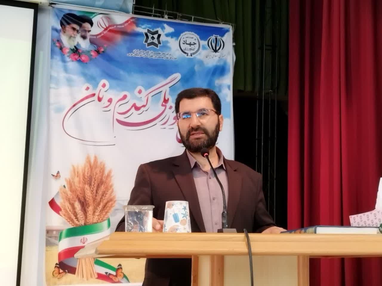 راه اندازی هنرستانهای جوار صنعت برای تامین نیروی کار ماهر در آذربایجان غربی