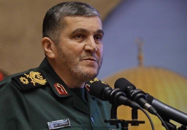 باهمدلی و تلاش جمعی مشکلات رفع میشود باهمدلی و تلاش جمعی مشکلات رفع میشود