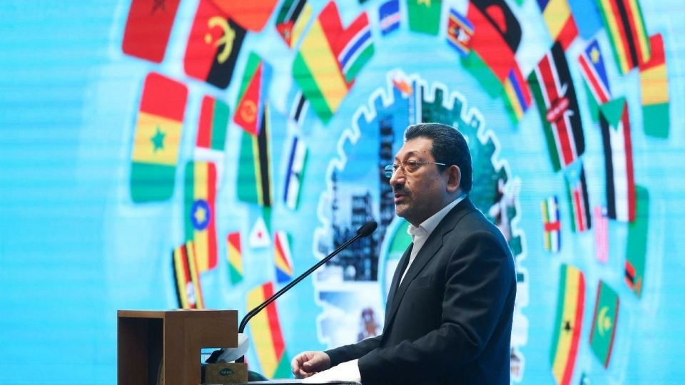 برنامه ریزی برای افزایش مبادلات تجاری ایران و آفریقا به ۱۰ میلیارد دلار برنامه ریزی برای افزایش مبادلات تجاری ایران و آفریقا به ۱۰ میلیارد دلار