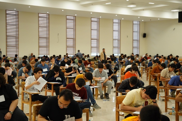 صندلی دانشگاه‌ها به واسطه بی اعتمادی جوانان خالی می‌ماند/ مهارت آموزی راه نجات نظام آموزش عالی کشور است