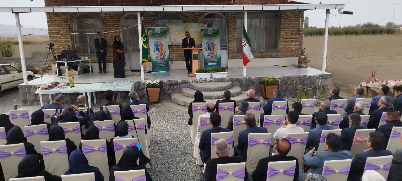 برگزاری نهمین کاروان ترویج بهره‌وری ویژه الگوی کشت ملی در آذربایجان غربی