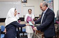 تجلیل استاندار آذربایجان شرقی از پرستاران