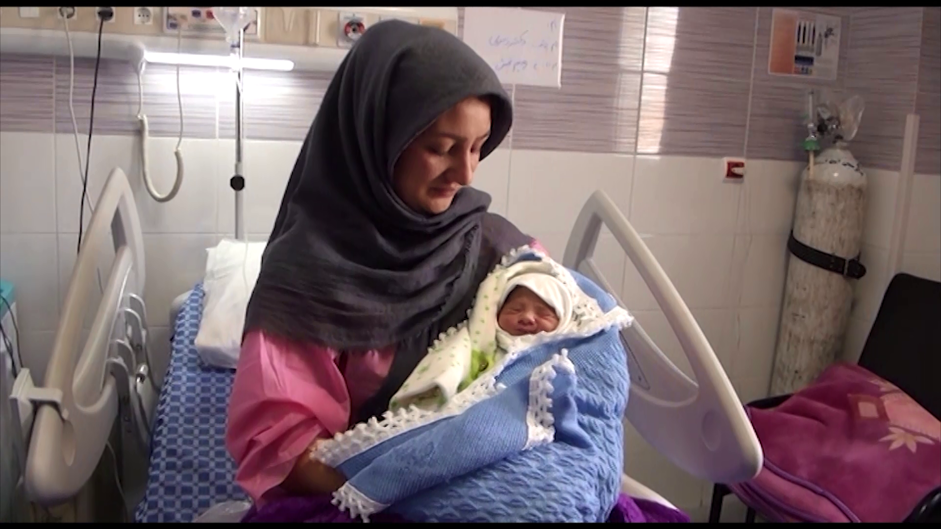 اعطای کارت امید به مادران از ابتدای سال ۱۴۰۵ اعطای کارت امید به مادران از ابتدای سال ۱۴۰۵