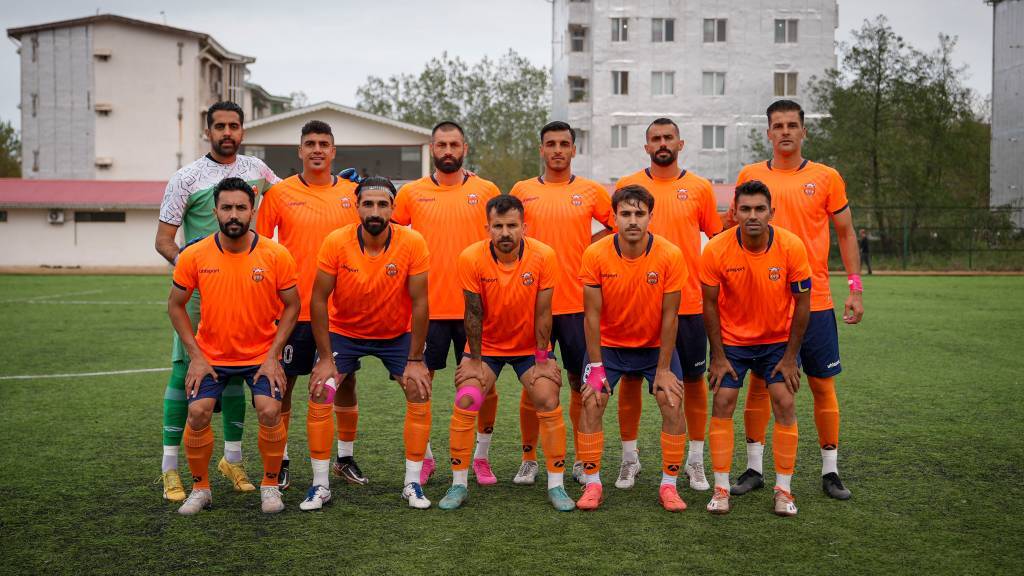 برق شیراز  فردا میزبان صنعت نفت آبادان