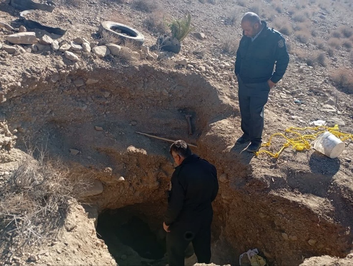 حفاران غیرمجاز در دامغان دستگیر شدند حفاران غیرمجاز در دامغان دستگیر شدند